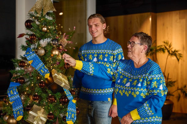 Christmas sweater & Christmas socks